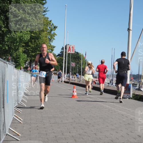 17.08.2025 - KN Förde Triathlon 2025 KatJ http://msf.ph/oto/8604777 17.08.2025 11:57:59 Laufen 282, 604 meine-sportfotos.de