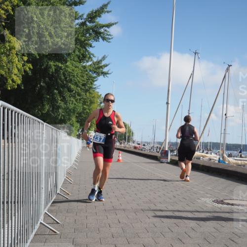 17.08.2025 - KN Förde Triathlon 2025 KatJ http://msf.ph/oto/8604823 17.08.2025 10:28:03 Laufen 176, 189, 237 meine-sportfotos.de