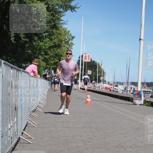 17.08.2025 - KN Förde Triathlon 2025 KatJ http://msf.ph/oto/8604840 17.08.2025 13:48:02 Laufen 458, 504 meine-sportfotos.de