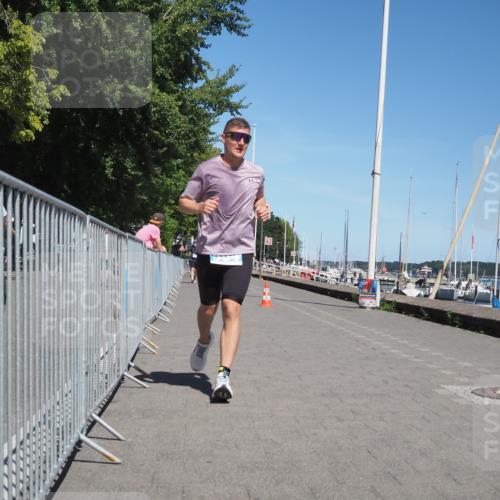 17.08.2025 - KN Förde Triathlon 2025 KatJ http://msf.ph/oto/8604898 17.08.2025 13:48:03 Laufen 458, 501, 504 meine-sportfotos.de