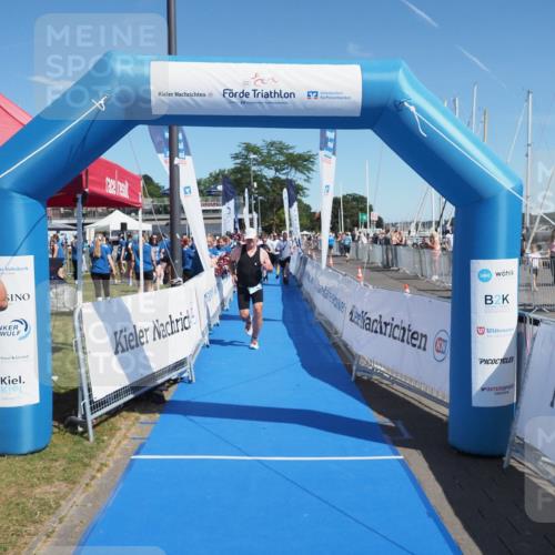 17.08.2025 - KN Förde Triathlon 2025 MichiJ http://msf.ph/oto/8604908 17.08.2025 12:21:40 Laufen 294, 610 meine-sportfotos.de