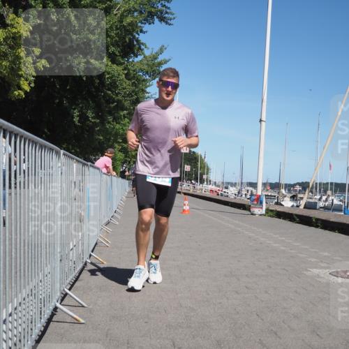 17.08.2025 - KN Förde Triathlon 2025 KatJ http://msf.ph/oto/8604910 17.08.2025 13:48:04 Laufen 458, 501, 504 meine-sportfotos.de