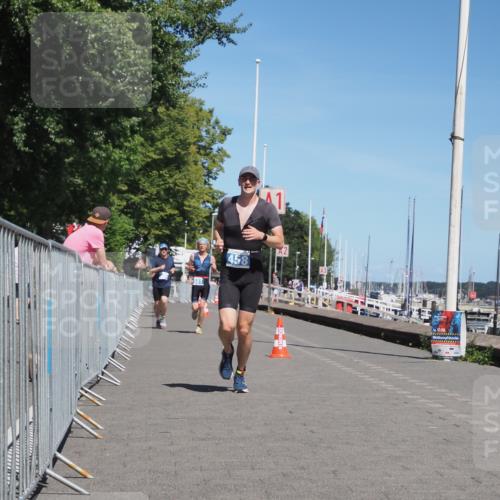17.08.2025 - KN Förde Triathlon 2025 KatJ http://msf.ph/oto/8604935 17.08.2025 13:48:06 Laufen 458, 501, 504 meine-sportfotos.de