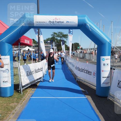 17.08.2025 - KN Förde Triathlon 2025 MichiJ http://msf.ph/oto/8604951 17.08.2025 12:21:40 Laufen 294, 610 meine-sportfotos.de