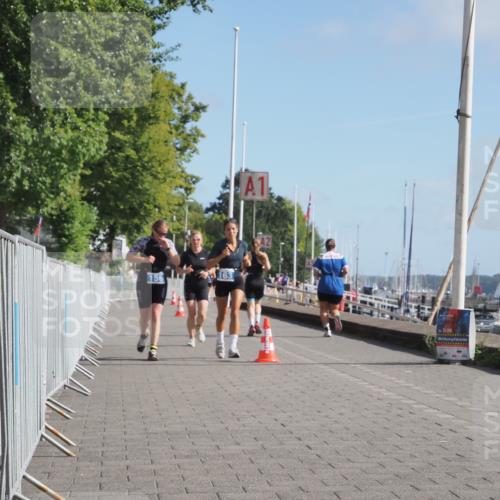 17.08.2025 - KN Förde Triathlon 2025 KatJ http://msf.ph/oto/8605015 17.08.2025 10:28:32 Laufen 144, 156, 163 meine-sportfotos.de