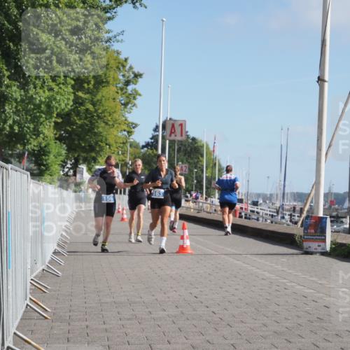17.08.2025 - KN Förde Triathlon 2025 KatJ http://msf.ph/oto/8605019 17.08.2025 10:28:32 Laufen 144, 156, 163 meine-sportfotos.de