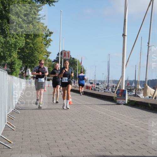 17.08.2025 - KN Förde Triathlon 2025 KatJ http://msf.ph/oto/8605064 17.08.2025 10:28:33 Laufen 144, 156, 163 meine-sportfotos.de