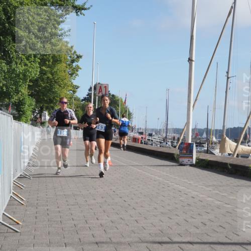 17.08.2025 - KN Förde Triathlon 2025 KatJ http://msf.ph/oto/8605080 17.08.2025 10:28:34 Laufen 144, 156, 163 meine-sportfotos.de