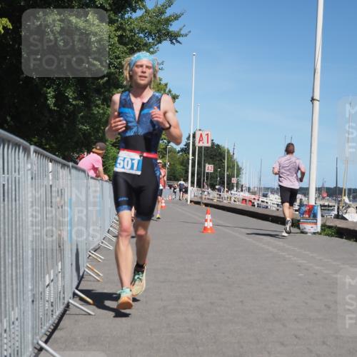 17.08.2025 - KN Förde Triathlon 2025 KatJ http://msf.ph/oto/8605084 17.08.2025 13:48:12 Laufen 436, 501, 522, 541 meine-sportfotos.de