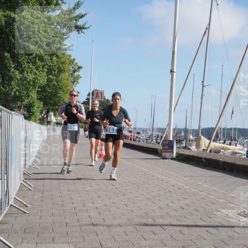 17.08.2025 - KN Förde Triathlon 2025 KatJ http://msf.ph/oto/8605128 17.08.2025 10:28:35 Laufen 144, 156, 163 meine-sportfotos.de