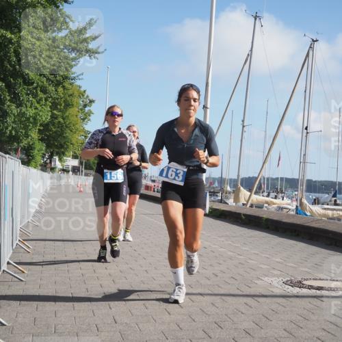 17.08.2025 - KN Förde Triathlon 2025 KatJ http://msf.ph/oto/8605190 17.08.2025 10:28:37 Laufen 144, 156, 163 meine-sportfotos.de