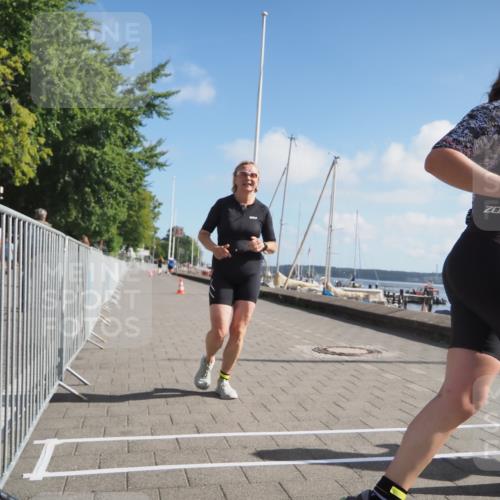 17.08.2025 - KN Förde Triathlon 2025 KatJ http://msf.ph/oto/8605236 17.08.2025 10:28:40 Laufen 144, 156, 163 meine-sportfotos.de