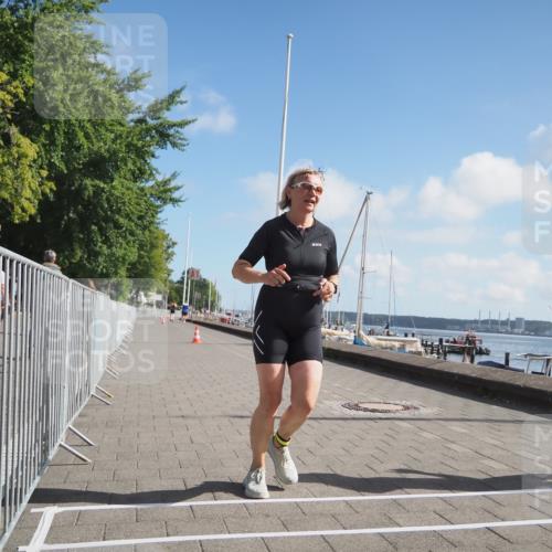 17.08.2025 - KN Förde Triathlon 2025 KatJ http://msf.ph/oto/8605253 17.08.2025 10:28:40 Laufen 144, 156, 163 meine-sportfotos.de