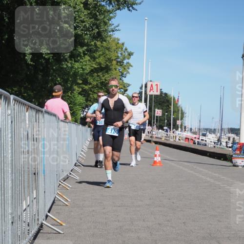 17.08.2025 - KN Förde Triathlon 2025 KatJ http://msf.ph/oto/8605306 17.08.2025 13:48:37 Laufen 475, 518, 544 meine-sportfotos.de