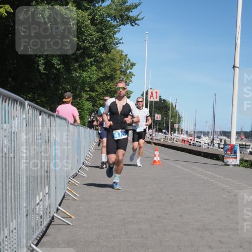17.08.2025 - KN Förde Triathlon 2025 KatJ http://msf.ph/oto/8605313 17.08.2025 13:48:38 Laufen 475, 518, 544 meine-sportfotos.de