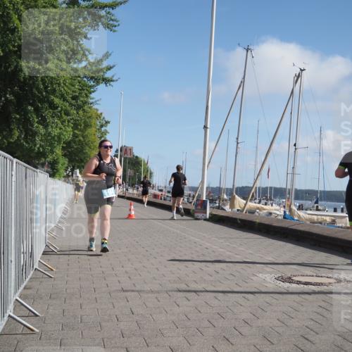 17.08.2025 - KN Förde Triathlon 2025 KatJ http://msf.ph/oto/8605408 17.08.2025 10:29:44 Laufen 192, 194 meine-sportfotos.de