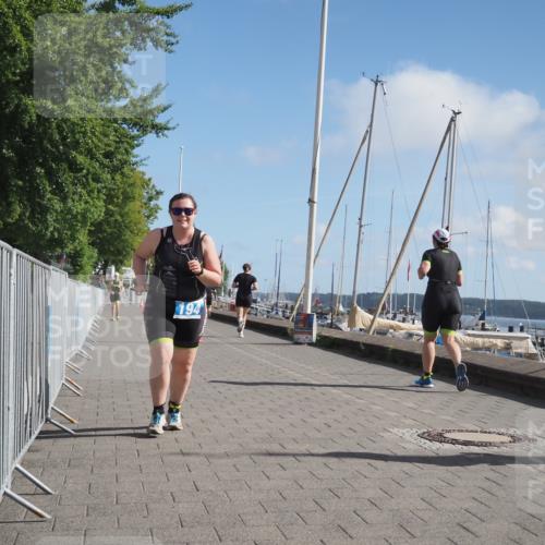 17.08.2025 - KN Förde Triathlon 2025 KatJ http://msf.ph/oto/8605438 17.08.2025 10:29:45 Laufen 194 meine-sportfotos.de