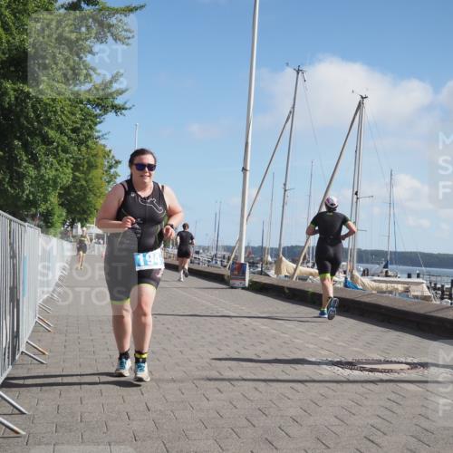 17.08.2025 - KN Förde Triathlon 2025 KatJ http://msf.ph/oto/8605455 17.08.2025 10:29:45 Laufen 194 meine-sportfotos.de