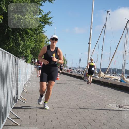 17.08.2025 - KN Förde Triathlon 2025 KatJ http://msf.ph/oto/8605576 17.08.2025 10:30:03 Laufen 155, 201, 213 meine-sportfotos.de