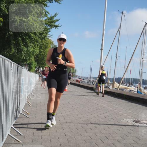 17.08.2025 - KN Förde Triathlon 2025 KatJ http://msf.ph/oto/8605580 17.08.2025 10:30:03 Laufen 155, 201, 213 meine-sportfotos.de
