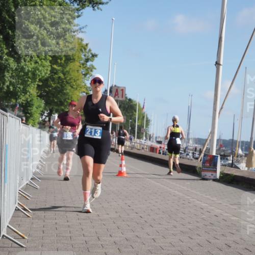 17.08.2025 - KN Förde Triathlon 2025 KatJ http://msf.ph/oto/8605613 17.08.2025 10:30:06 Laufen 155, 201, 213, 220 meine-sportfotos.de