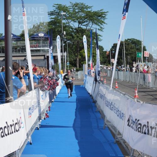 17.08.2025 - KN Förde Triathlon 2025 MichiJ http://msf.ph/oto/8605622 17.08.2025 11:30:32 Laufen  meine-sportfotos.de