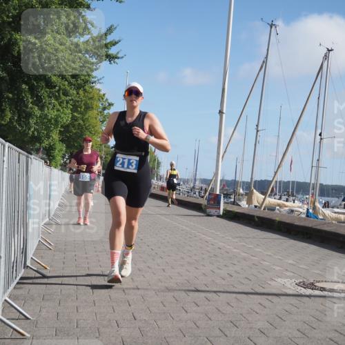17.08.2025 - KN Förde Triathlon 2025 KatJ http://msf.ph/oto/8605654 17.08.2025 10:30:07 Laufen 155, 213, 220 meine-sportfotos.de