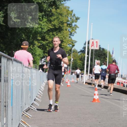 17.08.2025 - KN Förde Triathlon 2025 KatJ http://msf.ph/oto/8605670 17.08.2025 13:49:00 Laufen 423, 531 meine-sportfotos.de