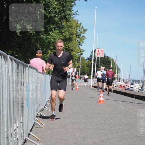 17.08.2025 - KN Förde Triathlon 2025 KatJ http://msf.ph/oto/8605702 17.08.2025 13:49:01 Laufen 423, 531 meine-sportfotos.de