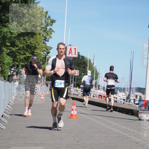 17.08.2025 - KN Förde Triathlon 2025 KatJ http://msf.ph/oto/8605827 17.08.2025 13:49:08 Laufen 453, 508 meine-sportfotos.de