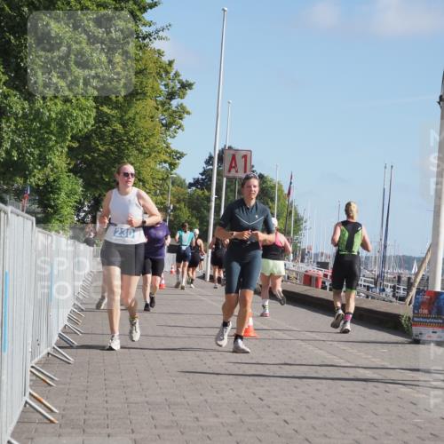 17.08.2025 - KN Förde Triathlon 2025 KatJ http://msf.ph/oto/8605880 17.08.2025 10:30:29 Laufen 170, 230, 240 meine-sportfotos.de