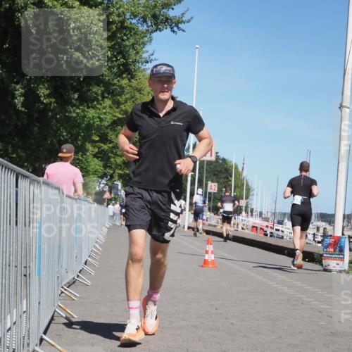 17.08.2025 - KN Förde Triathlon 2025 KatJ http://msf.ph/oto/8605903 17.08.2025 13:49:12 Laufen 453, 508 meine-sportfotos.de