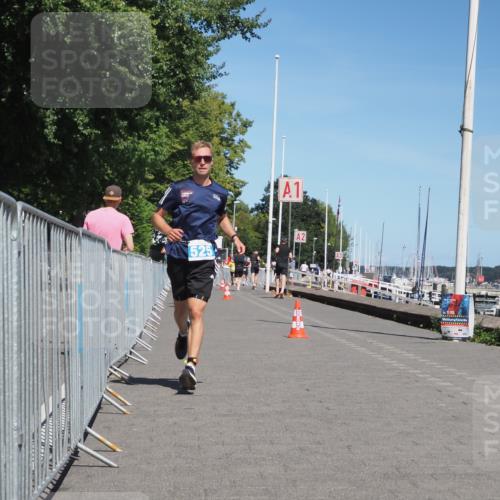 17.08.2025 - KN Förde Triathlon 2025 KatJ http://msf.ph/oto/8605997 17.08.2025 13:49:28 Laufen 525 meine-sportfotos.de