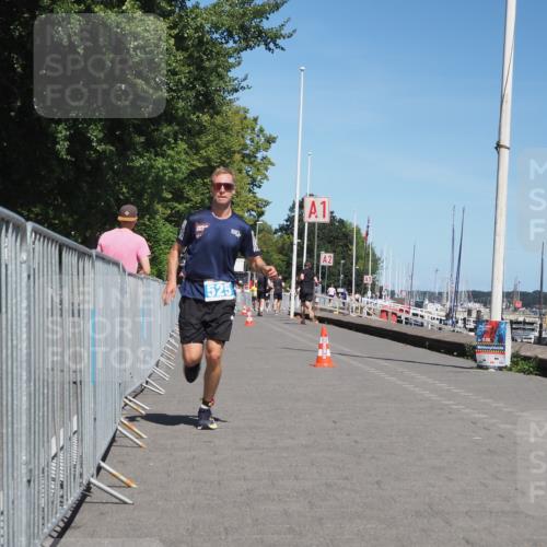 17.08.2025 - KN Förde Triathlon 2025 KatJ http://msf.ph/oto/8606002 17.08.2025 13:49:28 Laufen 525 meine-sportfotos.de