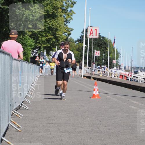 17.08.2025 - KN Förde Triathlon 2025 KatJ http://msf.ph/oto/8606050 17.08.2025 13:49:34 Laufen 357, 516 meine-sportfotos.de