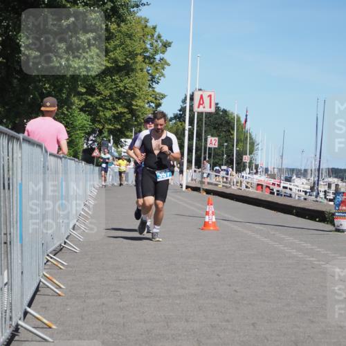 17.08.2025 - KN Förde Triathlon 2025 KatJ http://msf.ph/oto/8606063 17.08.2025 13:49:34 Laufen 357, 516 meine-sportfotos.de