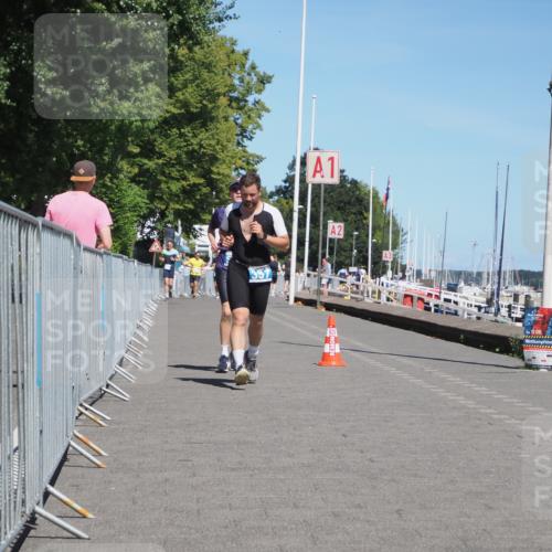 17.08.2025 - KN Förde Triathlon 2025 KatJ http://msf.ph/oto/8606069 17.08.2025 13:49:35 Laufen 357, 516 meine-sportfotos.de
