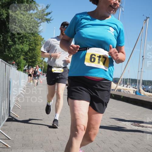 17.08.2025 - KN Förde Triathlon 2025 KatJ http://msf.ph/oto/8606073 17.08.2025 11:58:49 Laufen 296, 382, 617, 626, 643 meine-sportfotos.de