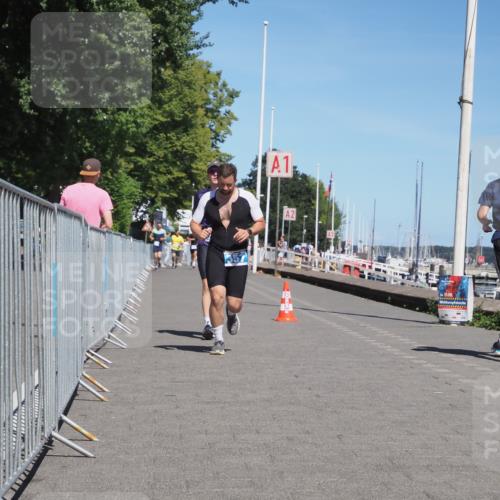 17.08.2025 - KN Förde Triathlon 2025 KatJ http://msf.ph/oto/8606088 17.08.2025 13:49:35 Laufen 357, 516 meine-sportfotos.de