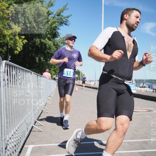 17.08.2025 - KN Förde Triathlon 2025 KatJ http://msf.ph/oto/8606116 17.08.2025 13:49:39 Laufen 357, 516 meine-sportfotos.de