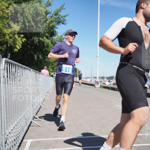 17.08.2025 - KN Förde Triathlon 2025 KatJ http://msf.ph/oto/8606121 17.08.2025 13:49:40 Laufen 357, 516 meine-sportfotos.de