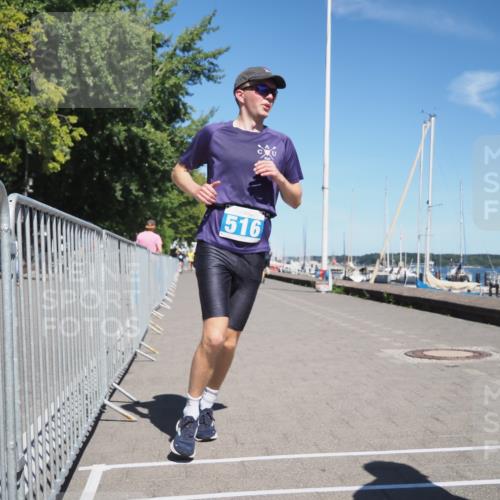 17.08.2025 - KN Förde Triathlon 2025 KatJ http://msf.ph/oto/8606133 17.08.2025 13:49:40 Laufen 357, 516 meine-sportfotos.de