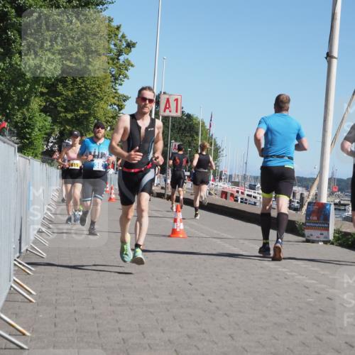 17.08.2025 - KN Förde Triathlon 2025 KatJ http://msf.ph/oto/8606152 17.08.2025 11:58:53 Laufen 296, 320, 382, 615, 643 meine-sportfotos.de