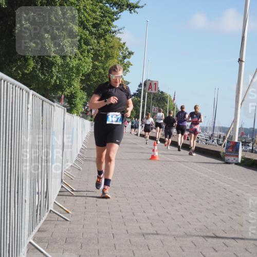 17.08.2025 - KN Förde Triathlon 2025 KatJ http://msf.ph/oto/8606162 17.08.2025 10:30:53 Laufen 167, 185, 243 meine-sportfotos.de