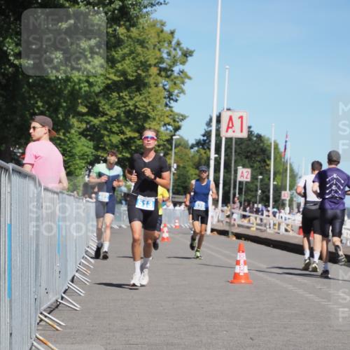 17.08.2025 - KN Förde Triathlon 2025 KatJ http://msf.ph/oto/8606167 17.08.2025 13:49:48 Laufen 482, 513, 528, 536 meine-sportfotos.de