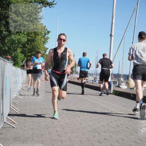 17.08.2025 - KN Förde Triathlon 2025 KatJ http://msf.ph/oto/8606200 17.08.2025 11:58:54 Laufen 296, 320, 382, 615 meine-sportfotos.de