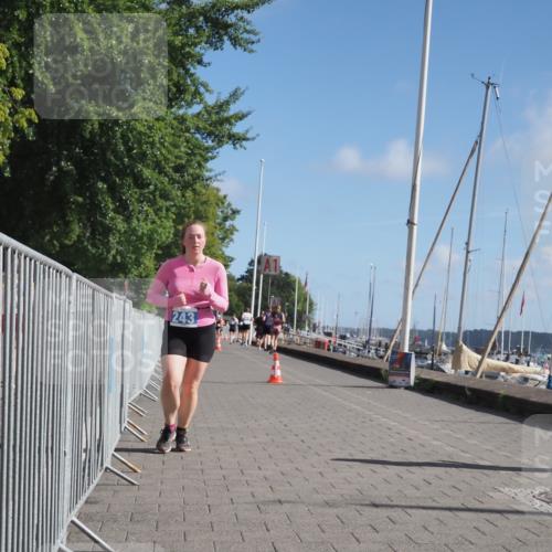 17.08.2025 - KN Förde Triathlon 2025 KatJ http://msf.ph/oto/8606221 17.08.2025 10:31:01 Laufen 185, 216, 243 meine-sportfotos.de