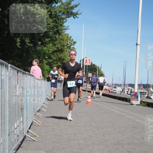 17.08.2025 - KN Förde Triathlon 2025 KatJ http://msf.ph/oto/8606229 17.08.2025 13:49:50 Laufen 482, 513, 528, 536 meine-sportfotos.de