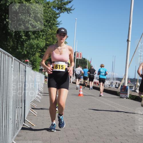 17.08.2025 - KN Förde Triathlon 2025 KatJ http://msf.ph/oto/8606289 17.08.2025 11:58:59 Laufen 320, 345, 349, 382, 608, 615, 621 meine-sportfotos.de