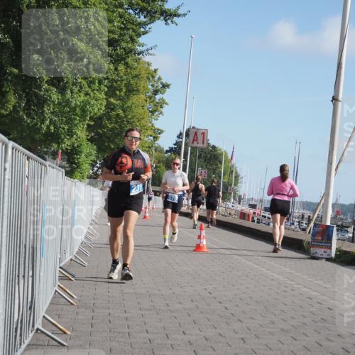 17.08.2025 - KN Förde Triathlon 2025 KatJ http://msf.ph/oto/8606319 17.08.2025 10:31:13 Laufen 179, 231 meine-sportfotos.de